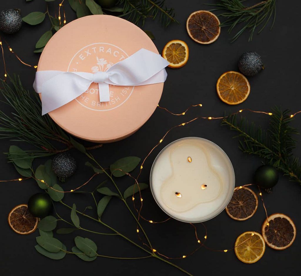 The Crème de Rhubarb Candle