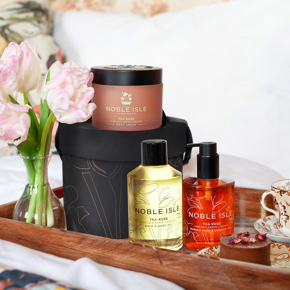 Eternal Rose Gift Set